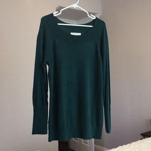 Beautiful emerald green Loft sweater
